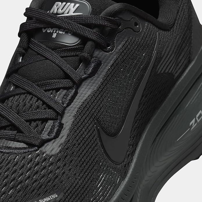 NIKE Vomero 18 ZoomX